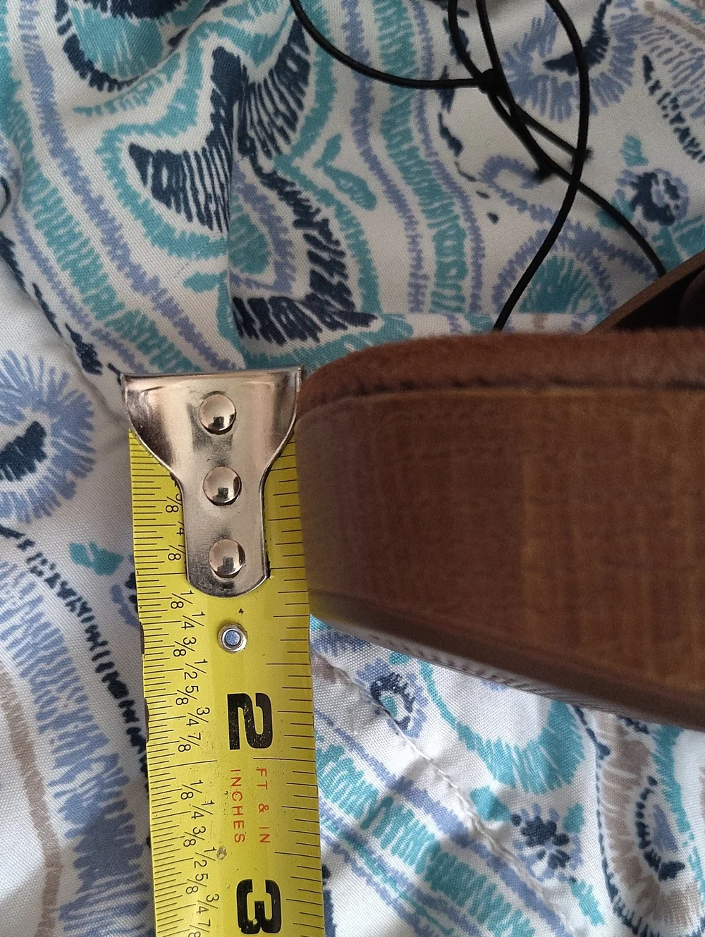 Cliffs by White Mountain Brown Zest Strappy 3.5